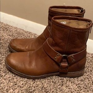 Frye brown leather low boots booties harness